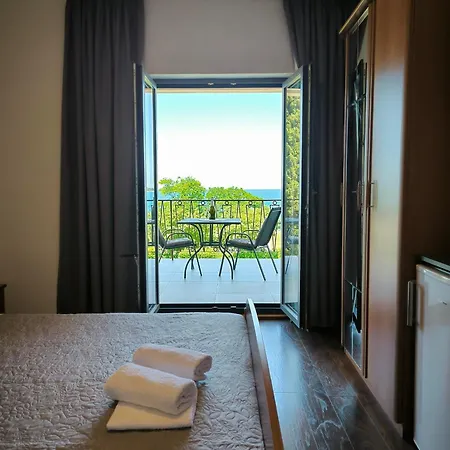And Matika Apartment