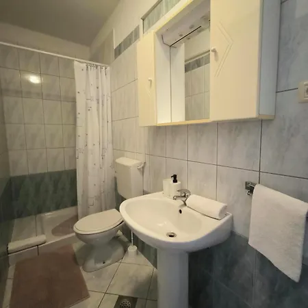 And Matika Apartment *